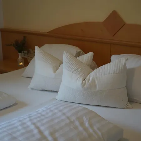 Christine Bauer Tatil Evi Hintergöriach